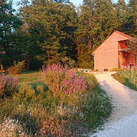 Le Village Enchanteur La Chapelle-Aubareil エクステリア 写真